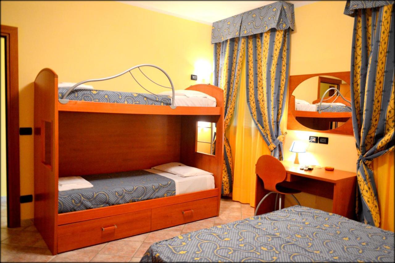 Hotel Anfora Capoliveri  Exterior foto